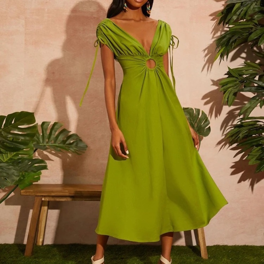 She-in Ruched O-Ring Dress